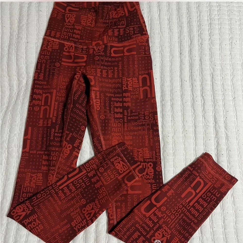 Lululemon Athletica Red Textured Leggings - Picture 1 of 3